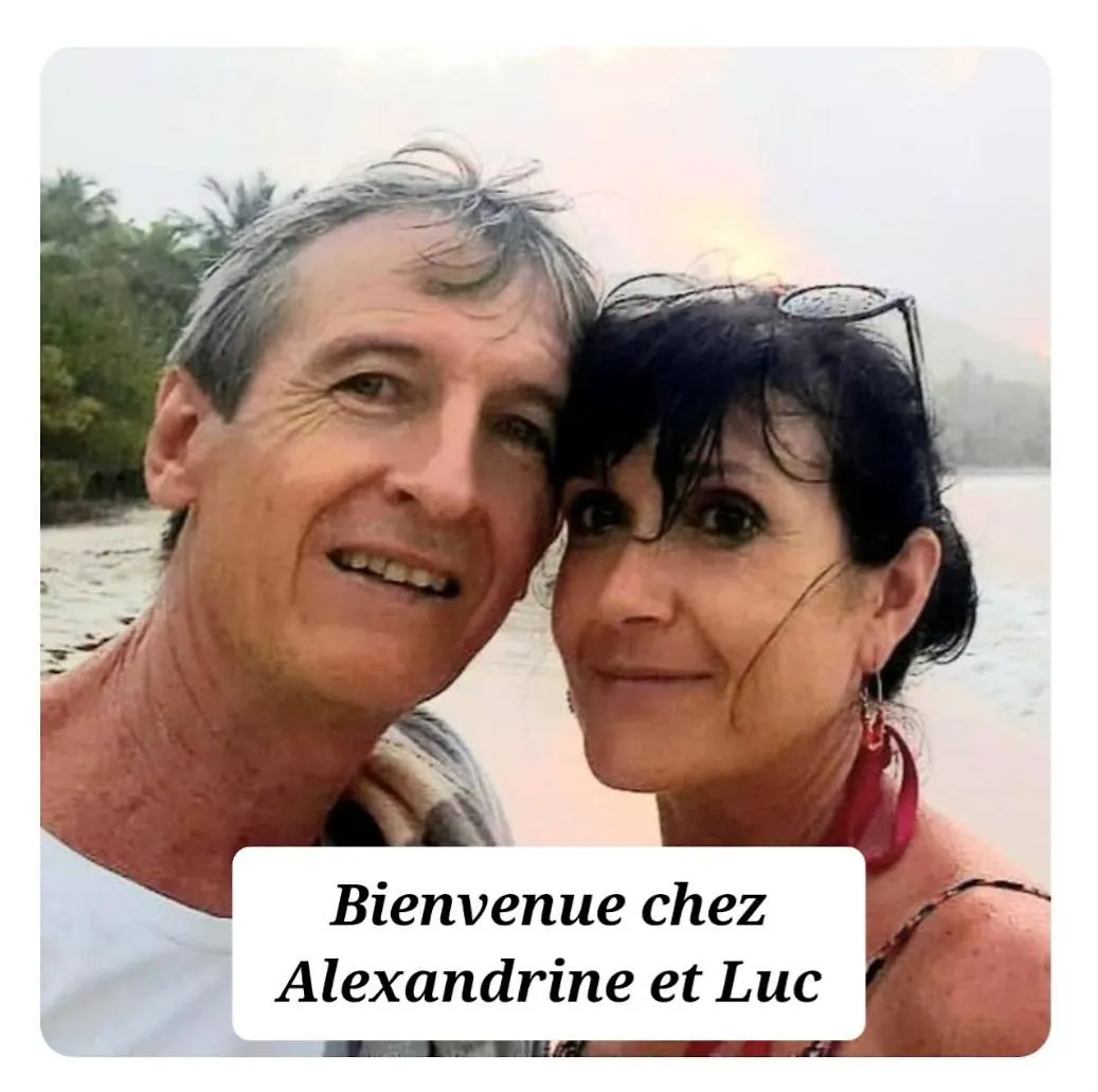 Le Marin Chambre Independante Donnant Sur Piscine